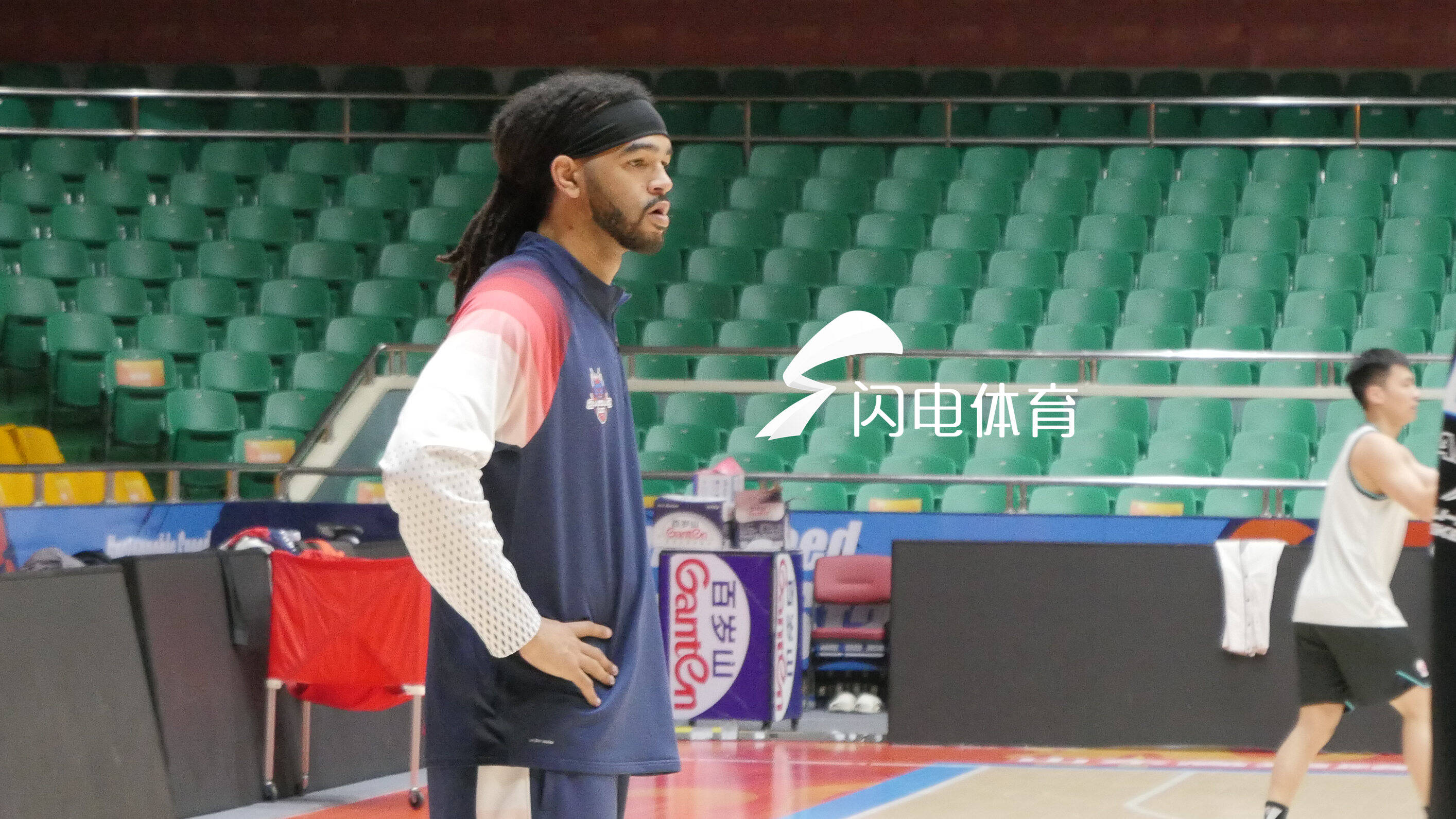 山東高速男籃全力備戰,邱彪透露瓊斯融入情況,小外援有新動態