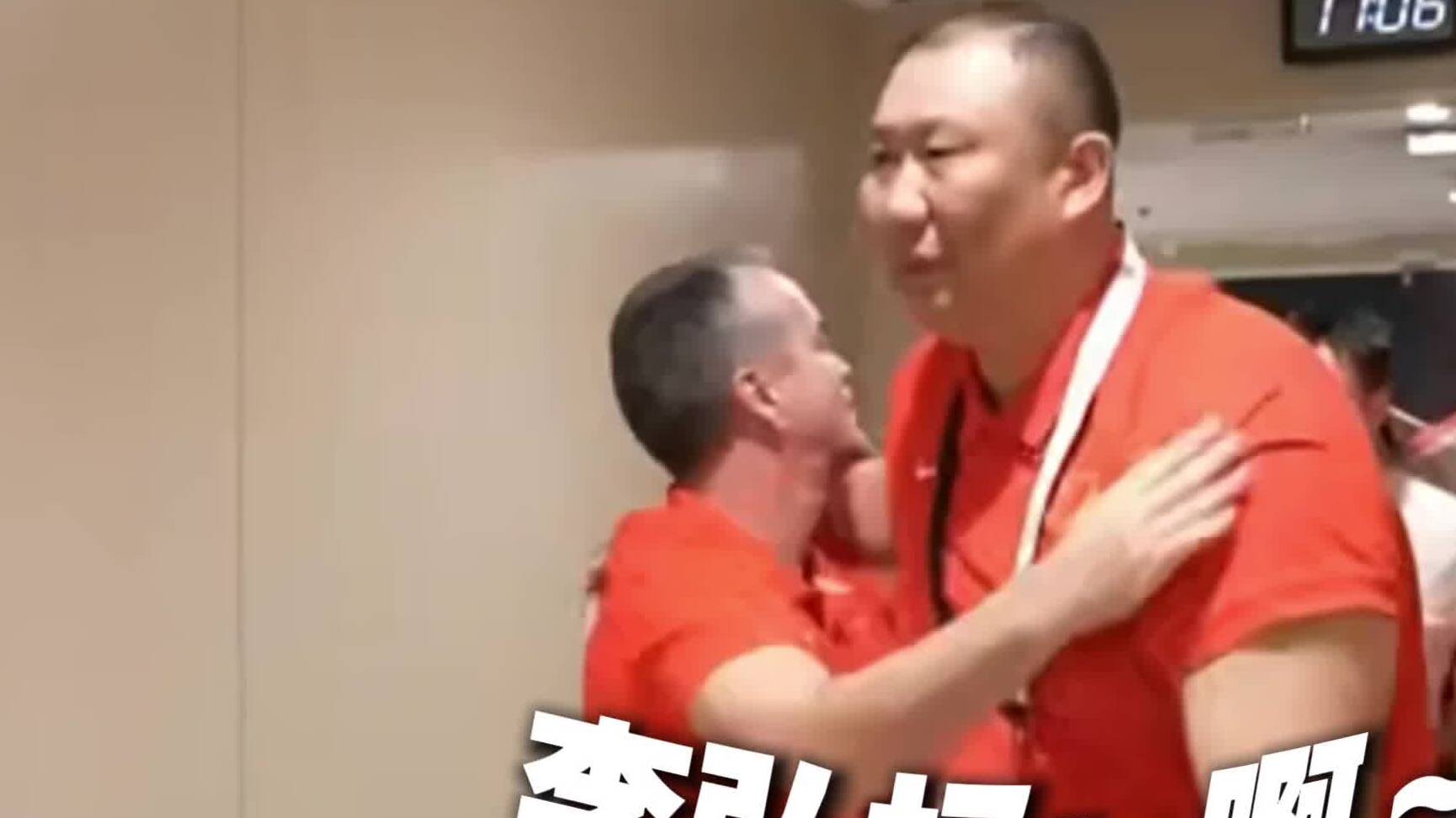 中國男籃力克中國台北男籃,賽後更衣室李弘權興奮大喊