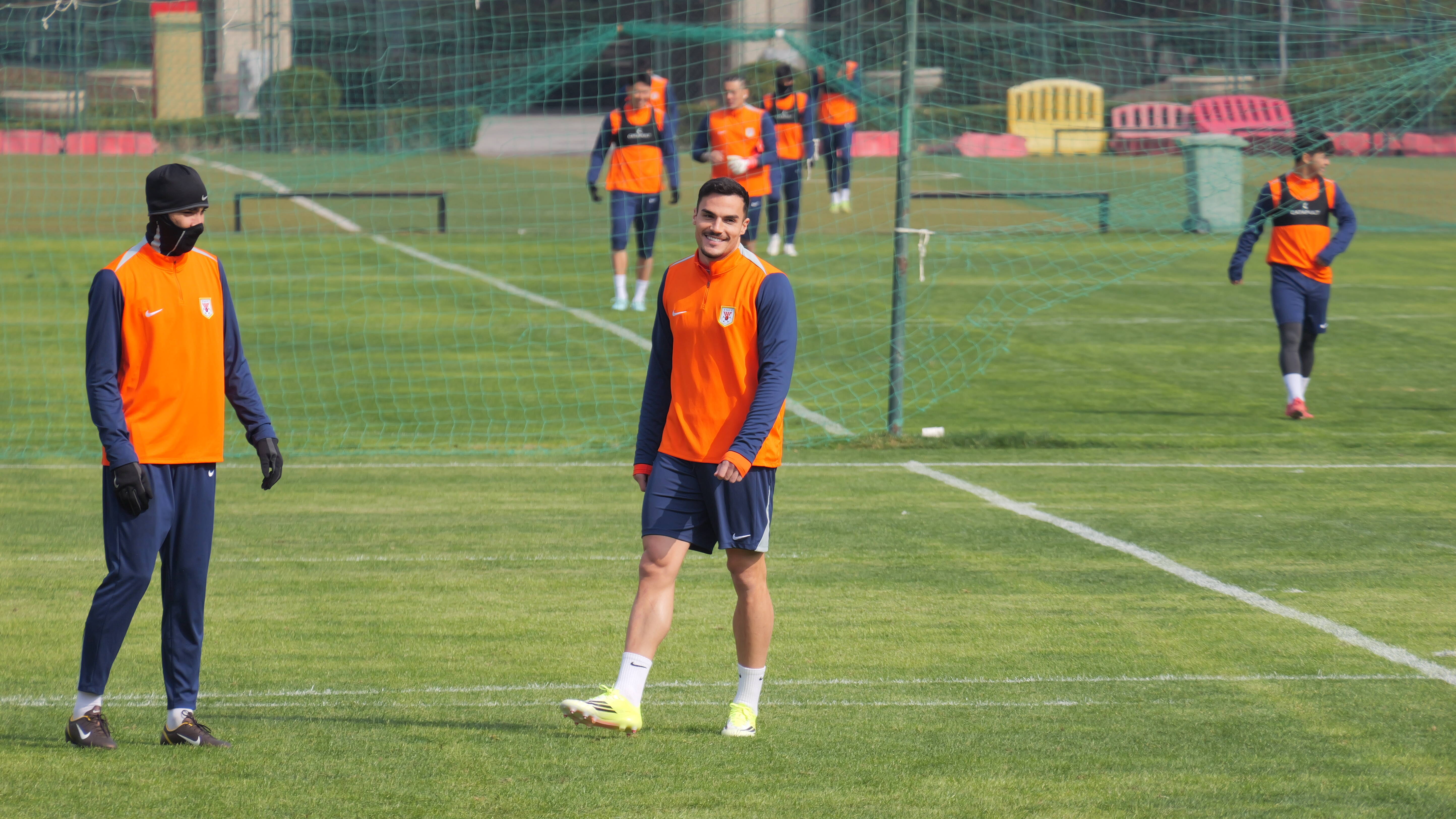 侃球时间丨泰山队稳字当头 三分到手