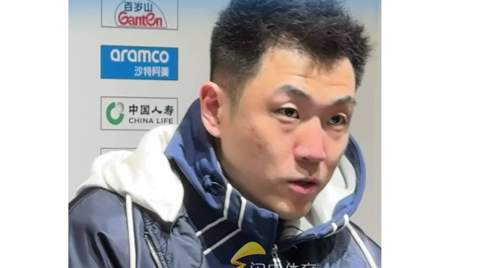 山东高速男篮赢下齐鲁德比，赛后高诗岩先向泰山队道贺