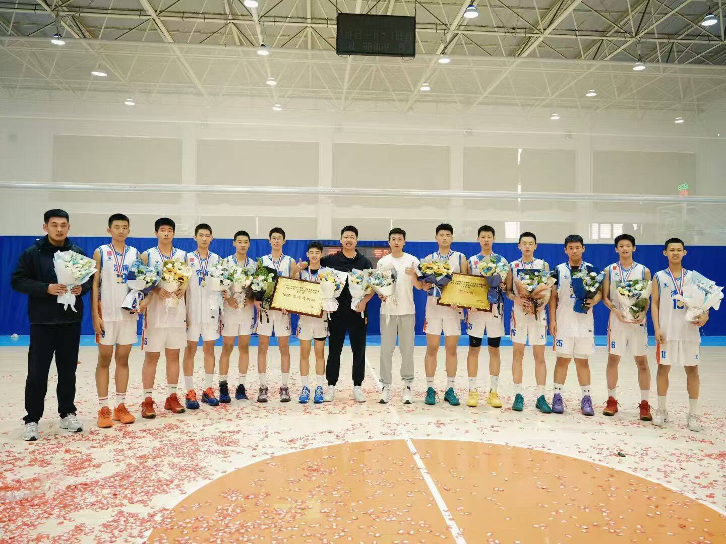 2026山东省篮球锦标赛落幕，济南男篮乙组豪取十二连冠