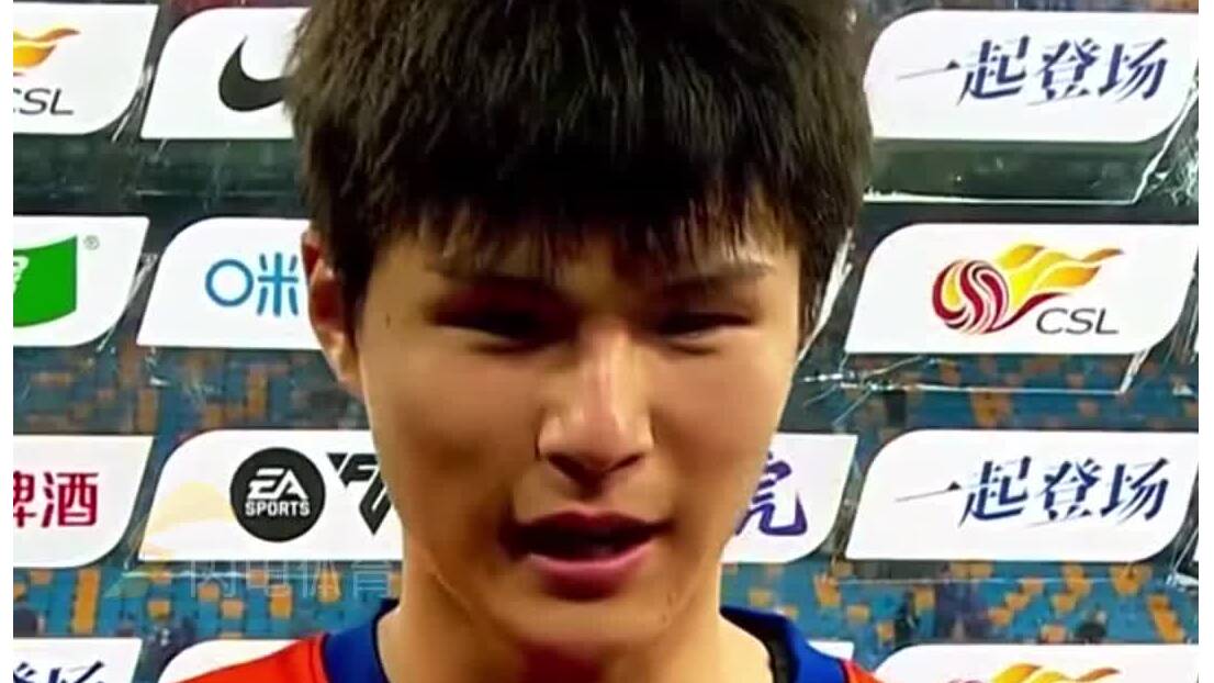 山东泰山2-1逆转天津津门虎 陈泽仕赛后感谢团队