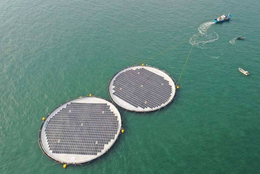 记者从省能源局获悉,山东半岛南3号海上风电场20兆瓦深远海漂浮式光伏