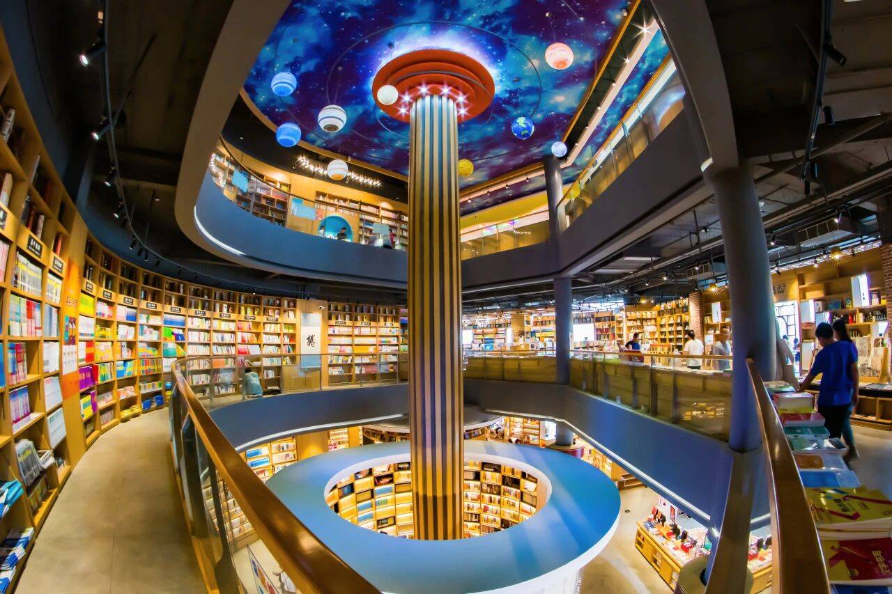 全省12家新华书店被评选为山东省"最美爱情打卡地"