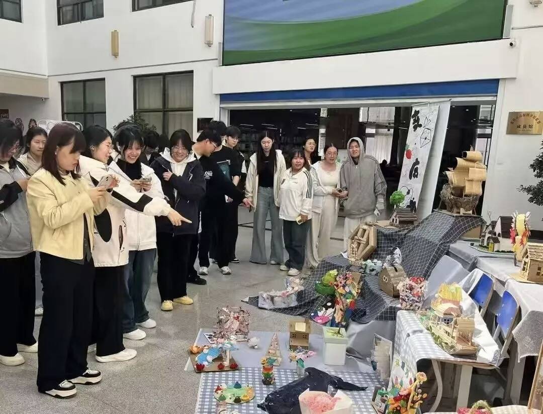 舊物新生融心韻 巧手筑夢展風采——德州職業技術學院舉辦“‘手’筑心光，舊物煥新”手工大賽