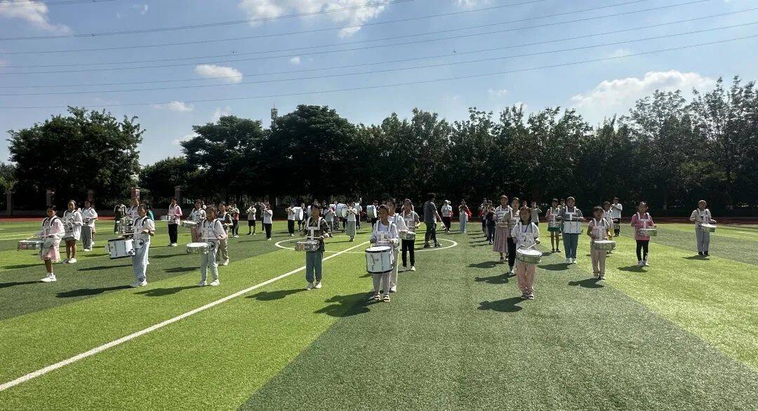 祝贺盛景小学少先队鼓号队荣获历下区鼓号操大赛金号奖