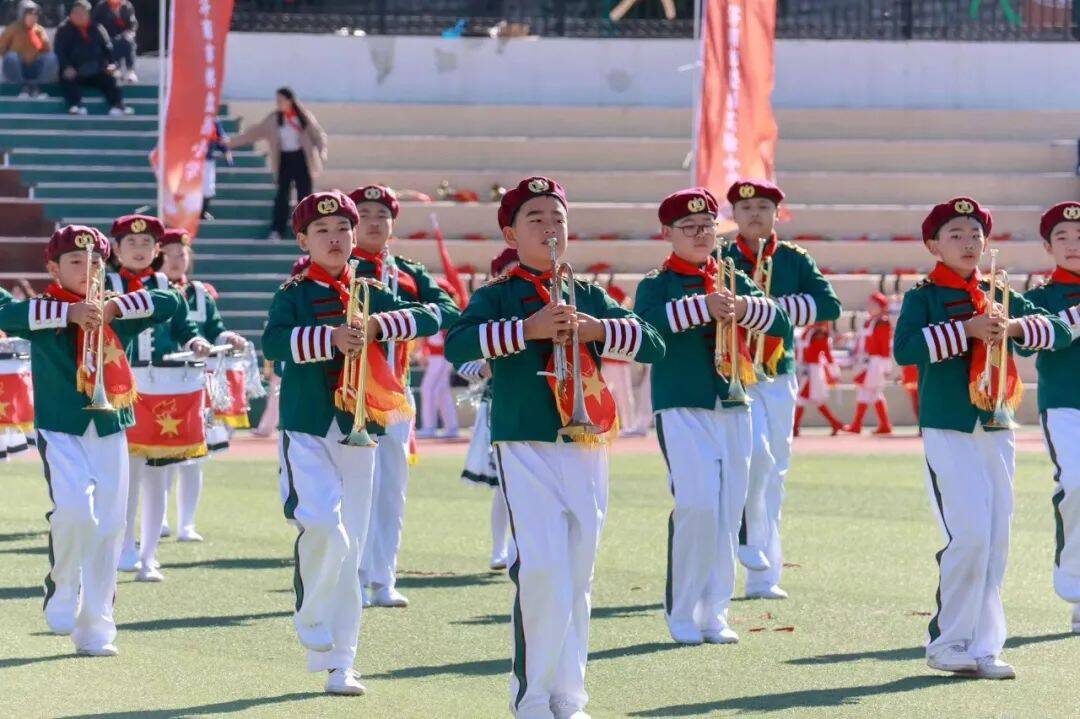 祝贺盛景小学少先队鼓号队荣获历下区鼓号操大赛金号奖