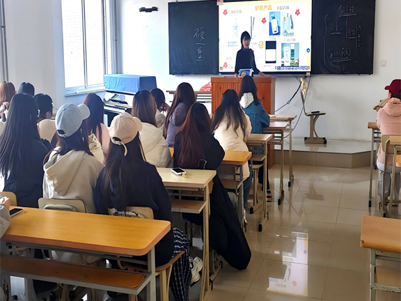 山传网视社开展姐妹茶话会活动