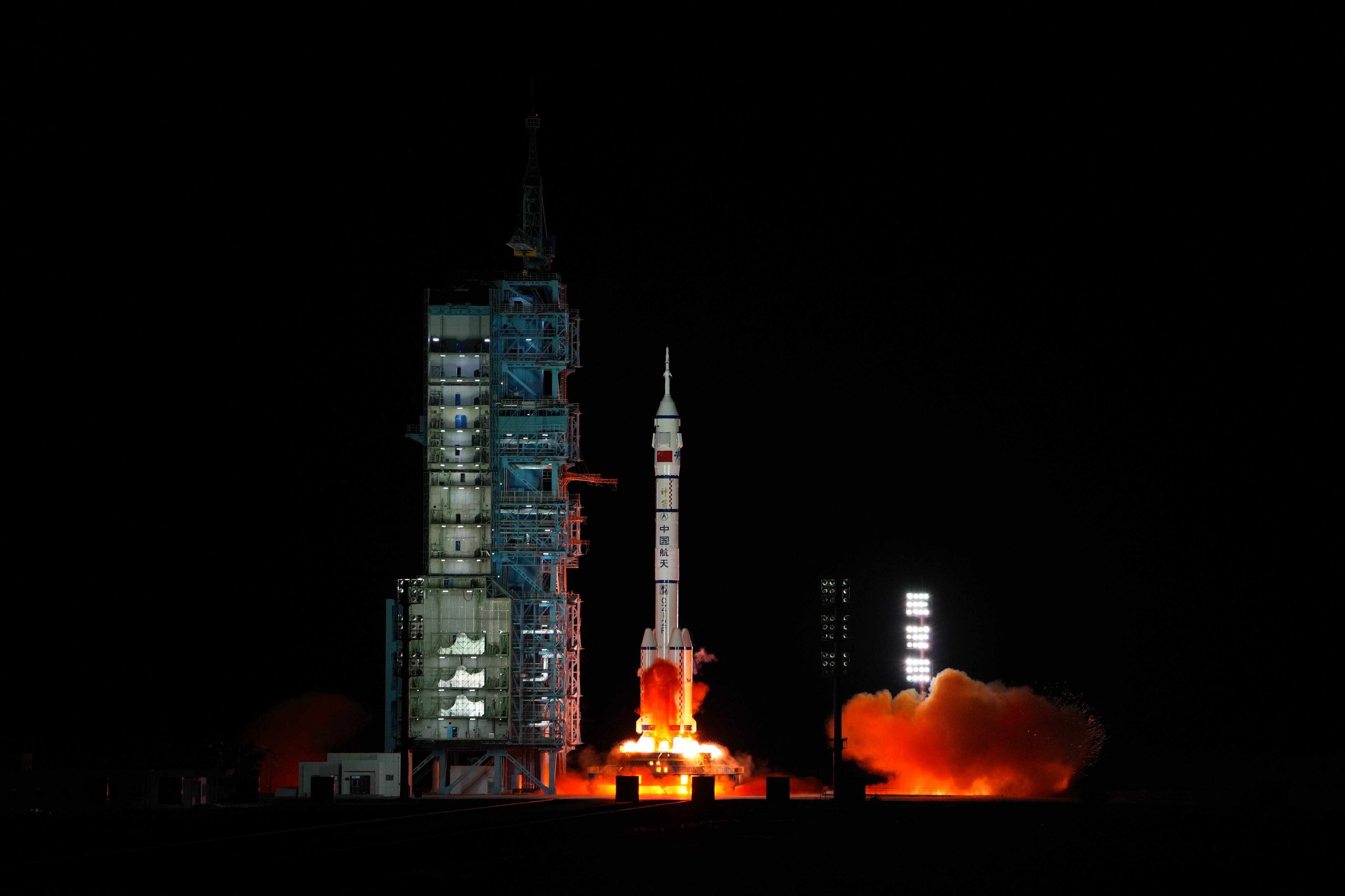 神舟十三号载人飞船发射取得圆满成功-青岛西海岸新闻网