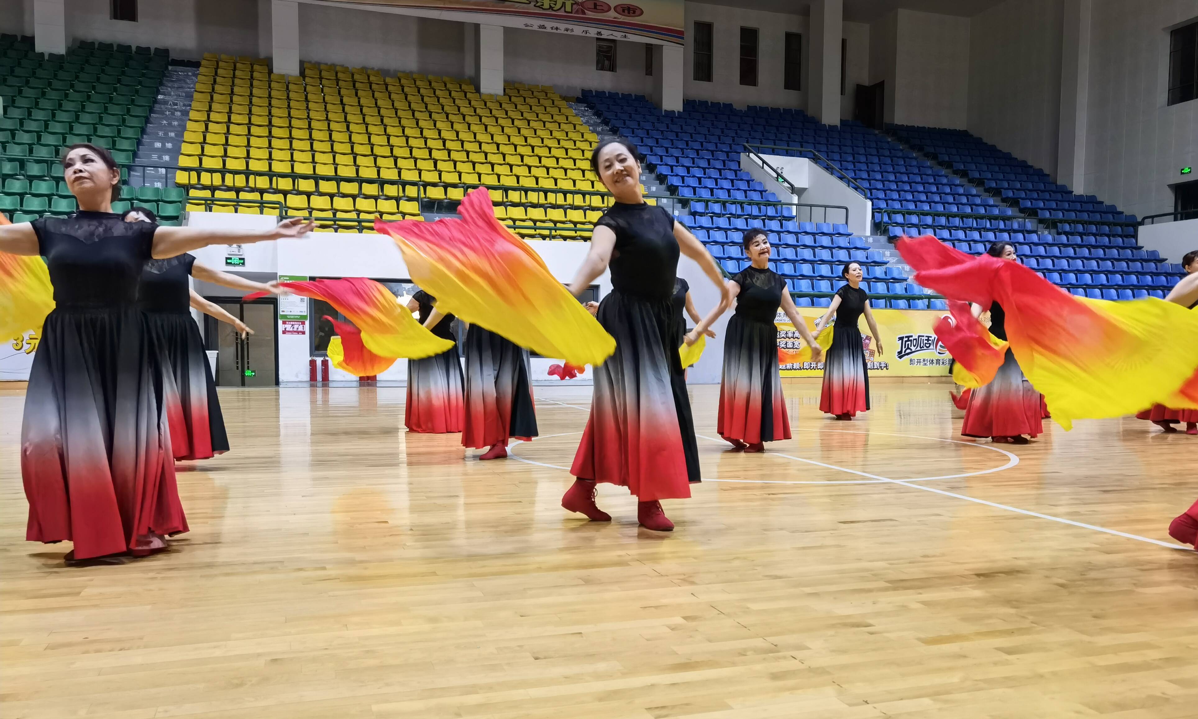 德城区第十二届全民健身运动会大众广场舞圆满结束