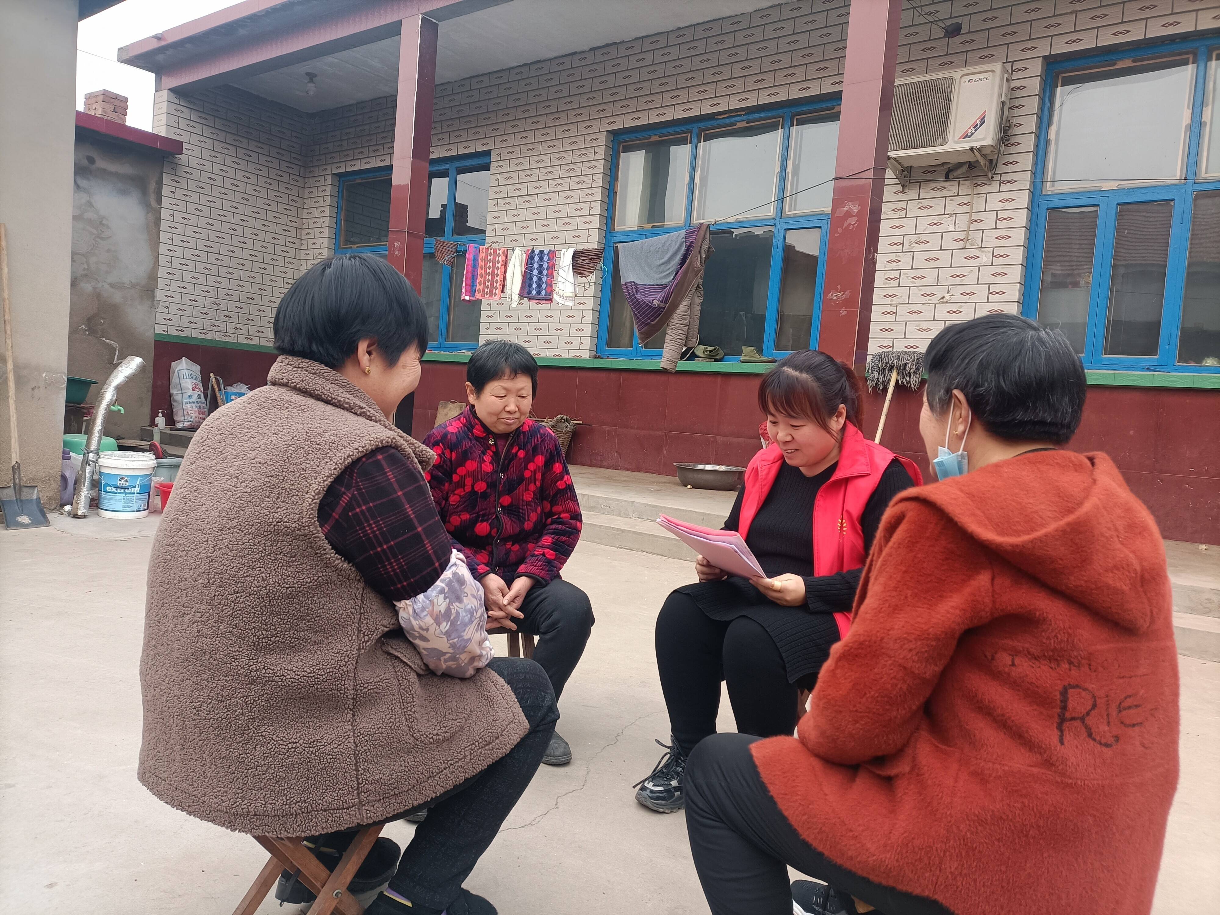 庆云县中丁乡小网格服务大民生