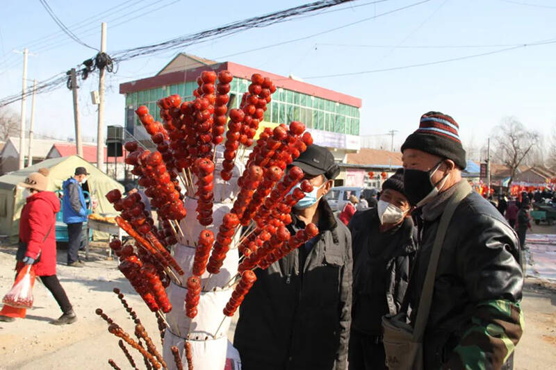 潍坊昌乐县高崖水库库区寺后大集人间烟火蓬勃处尽是新春好味道