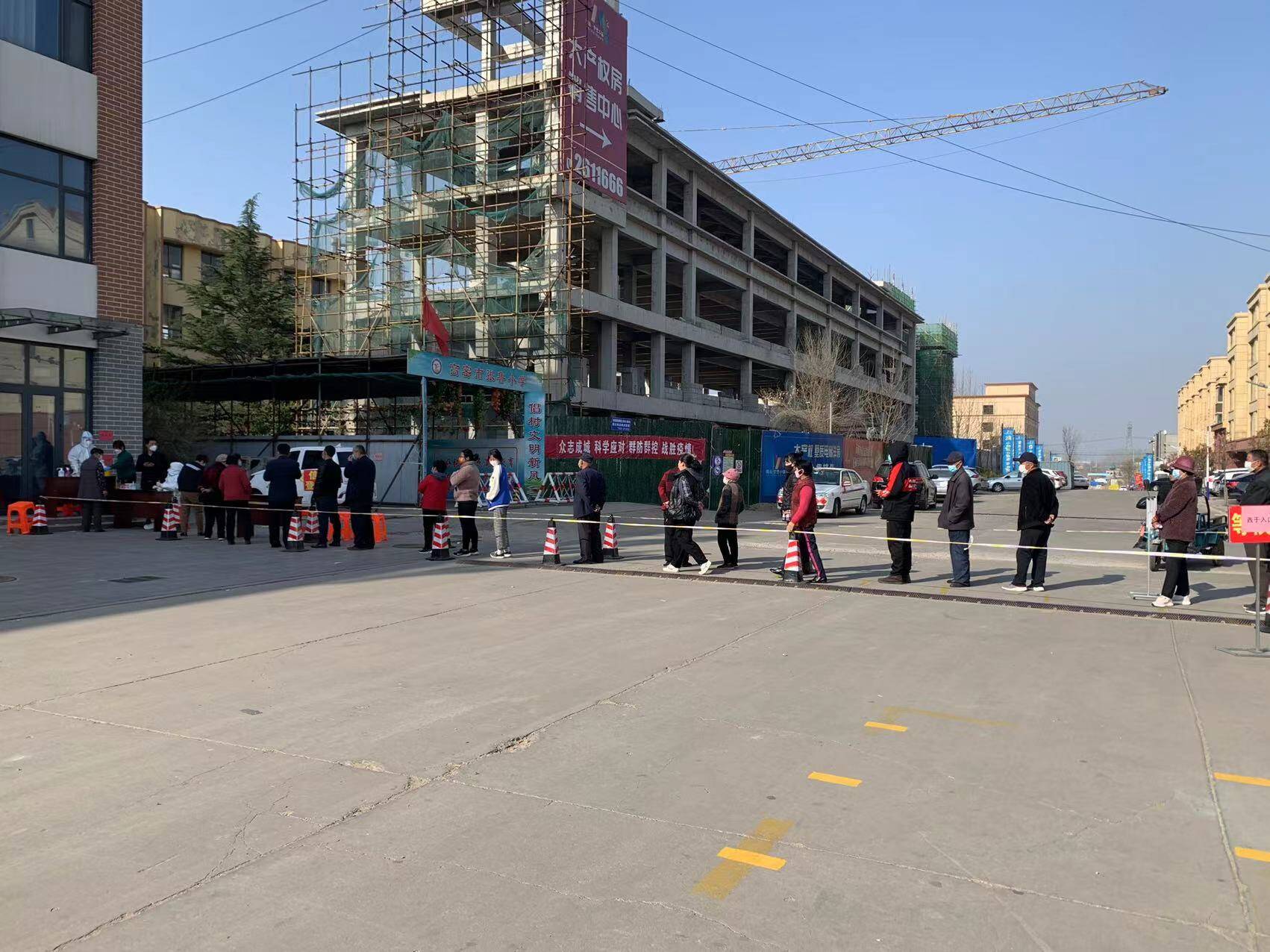高密姚哥庄社区有力有序高效推进新一轮全员核酸检测工作